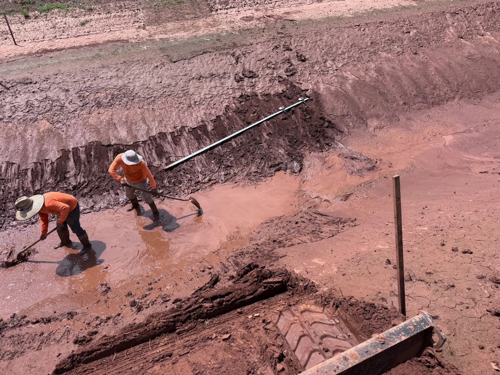 Crew excavating a pond during conversion at Ovation at Sweetbrier